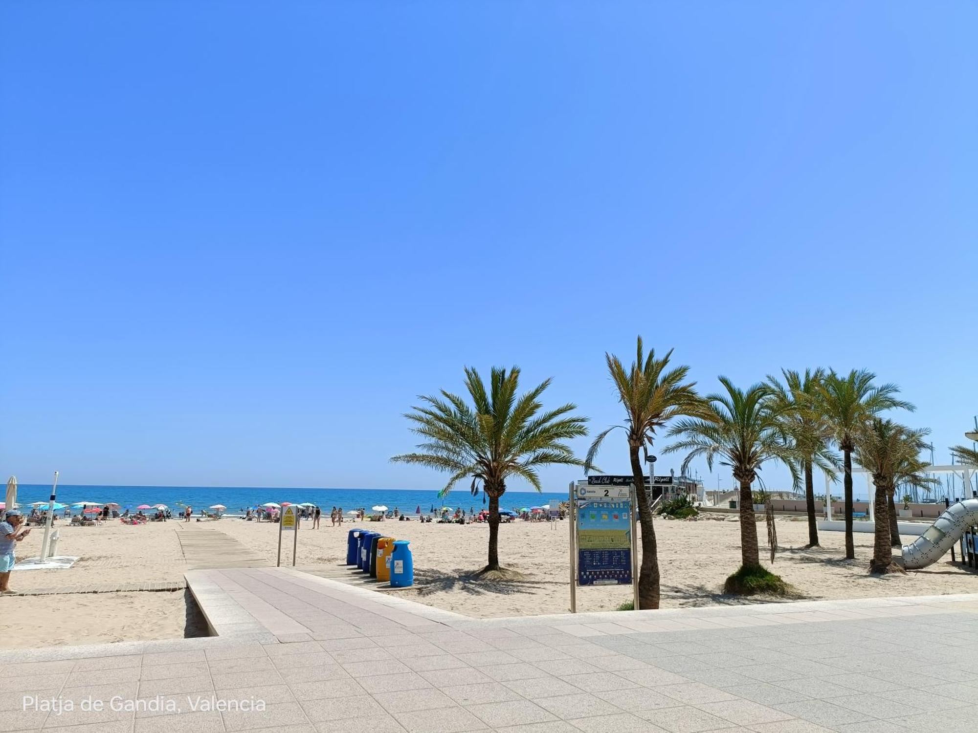 Playa de Gandia Daoiz, Vivienda Vacacional Para Familias Y Mayores De 25 Anos En El Grao De Gandia 3Ro Sin Ascensor מראה חיצוני תמונה